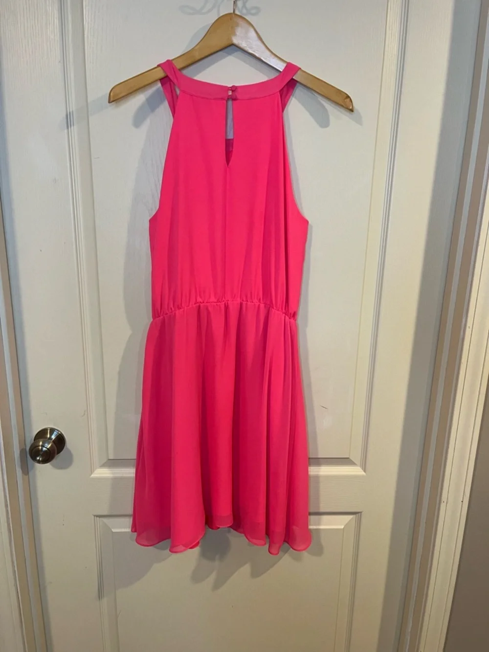 Women's Sleeveless Pink Halter Dress - Gianni Bini - Picture 7 of 7
